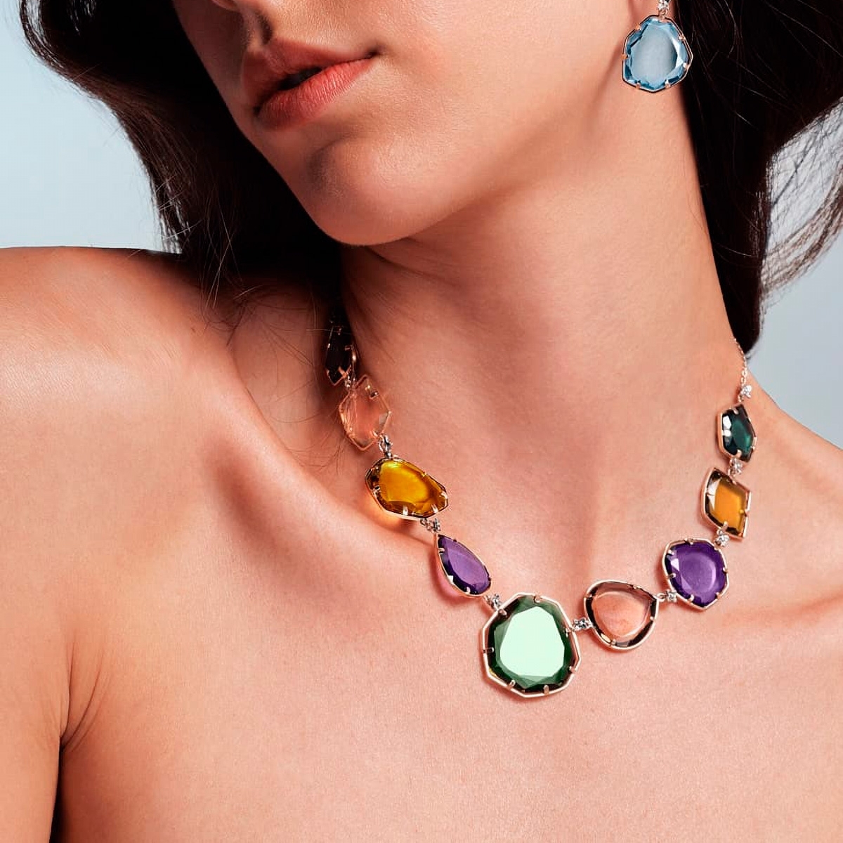 collana Giuggiola pietre varie