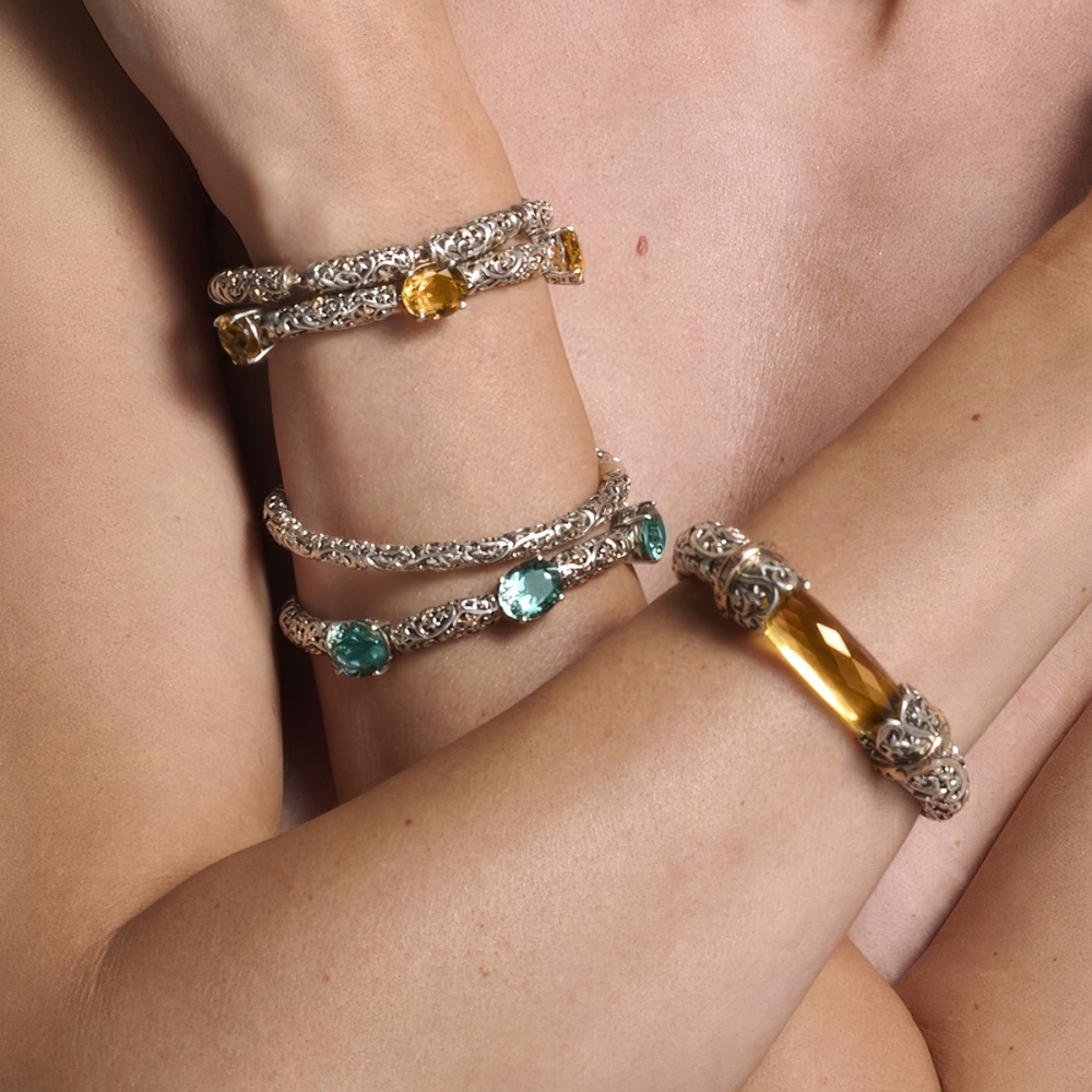 Polvere di Stelle rigid handcuff 2