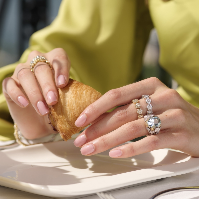 Anello fiorellini con brillanti