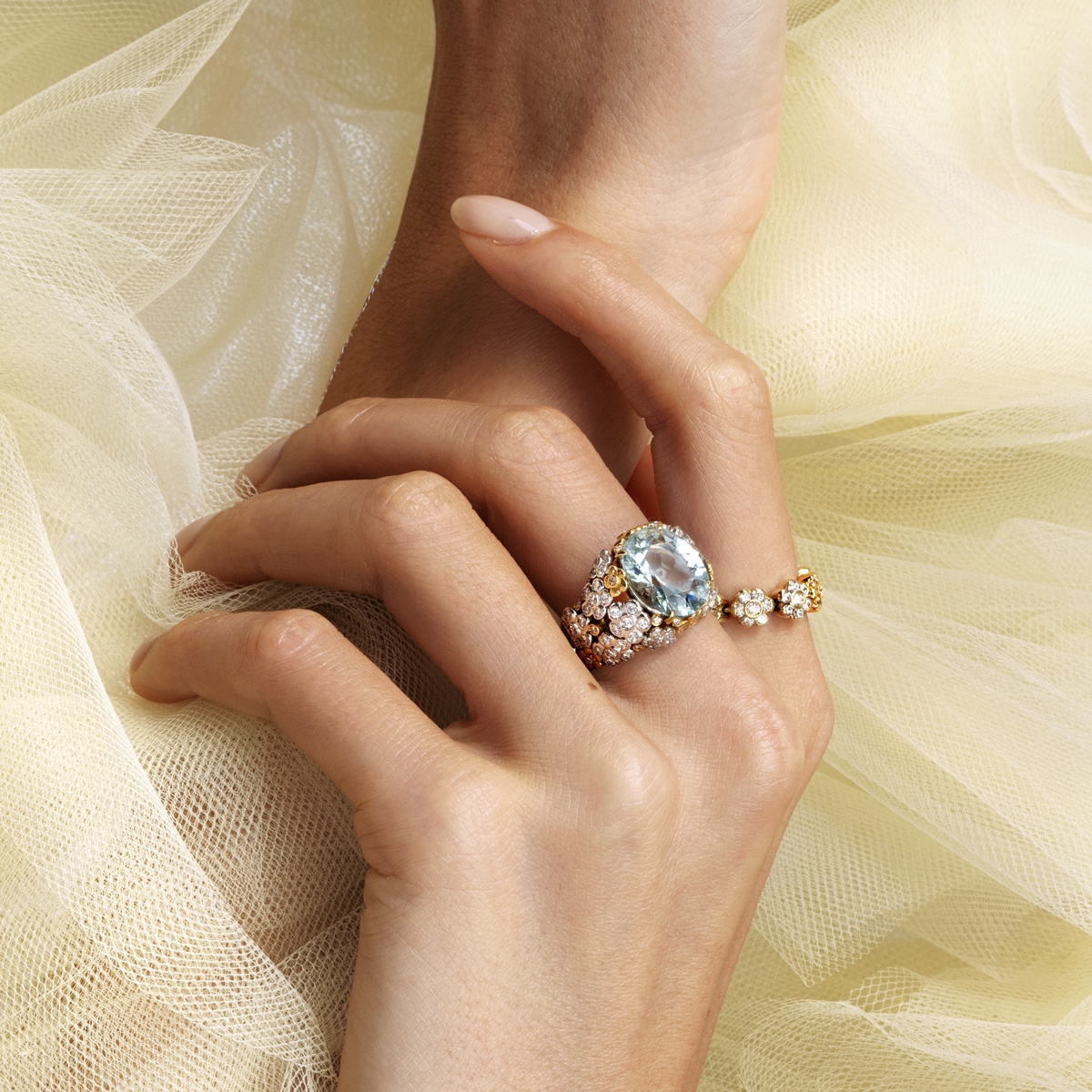 copy of Solitario Abbraccio gold18kt