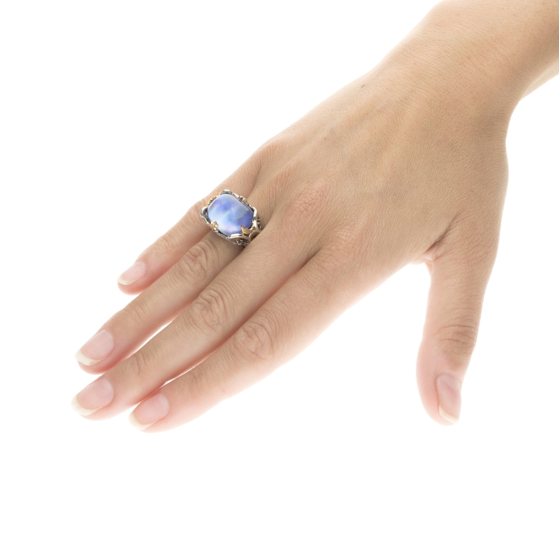Polvere di Stelle cushion ring blue cushion