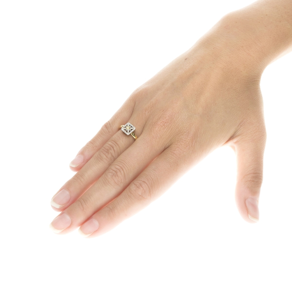 Raggio di sole quadrato piccolissimo gold18kt 2