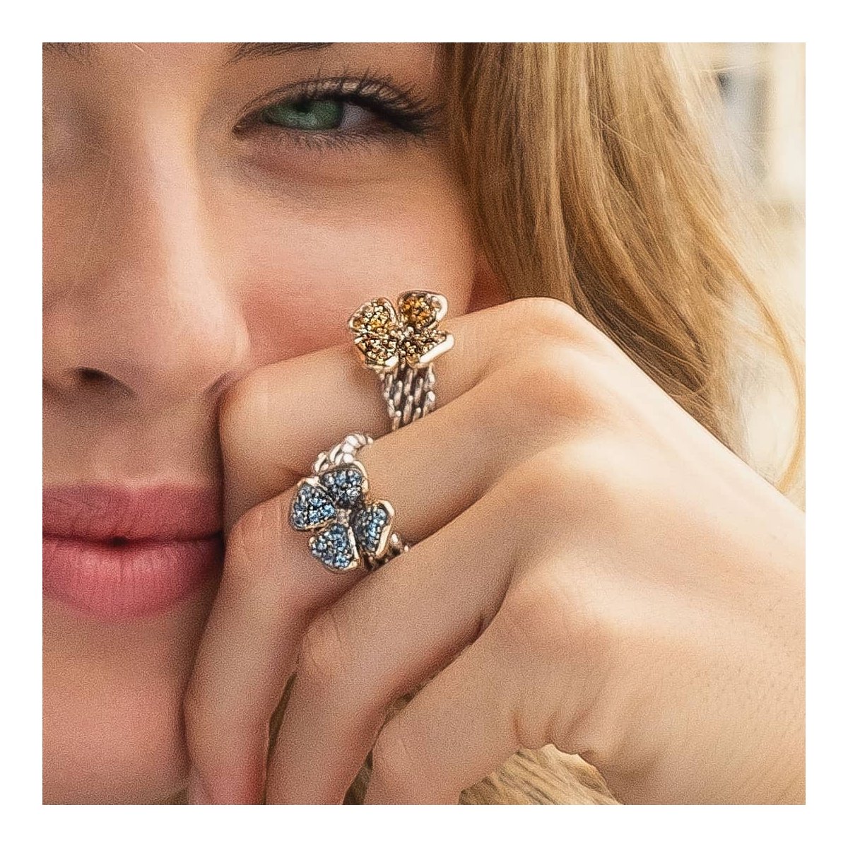 Anello medievale giuggiola giallo